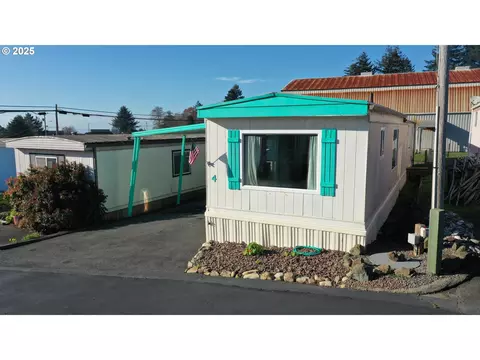 15765 S Highway 101 #4, Brookings, OR 97415