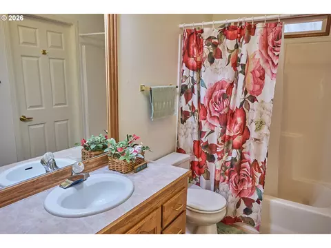 1699 N Terry St #152, Eugene, OR 97402 photo 19