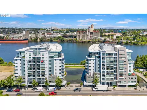 1310 NW Naito Pkwy #706A, Portland, OR 97209