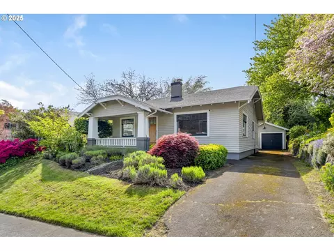 205 SE 32nd Ave, Portland, OR 97214