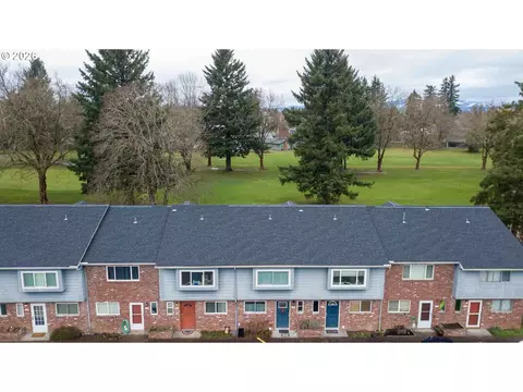 View/Area - 1935 NE 19th St, Gresham, OR 97030 photo 1 of 1