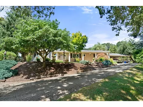 29555 S Beavercreek Rd, Mulino, OR 97042