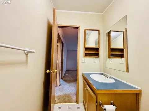 179 Outer Dr, Florence, OR 97439 photo 13