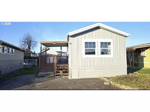 2400 SE Stratus Ave #68, Mcminnville, OR 97128
