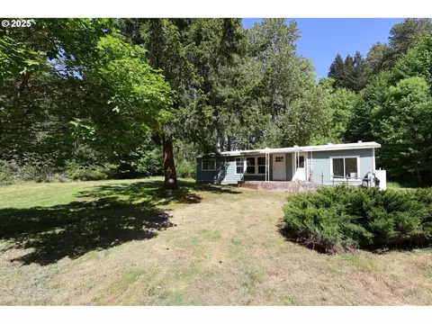 45728 Santiam Hwy, Sweet Home, OR 97386