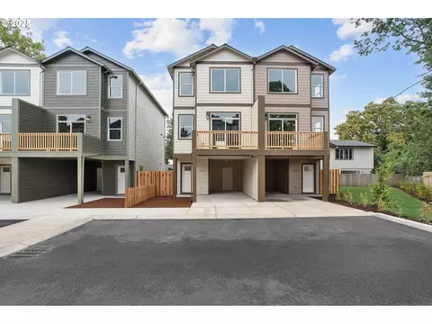 11181 SE Stark St, Portland, OR 97216