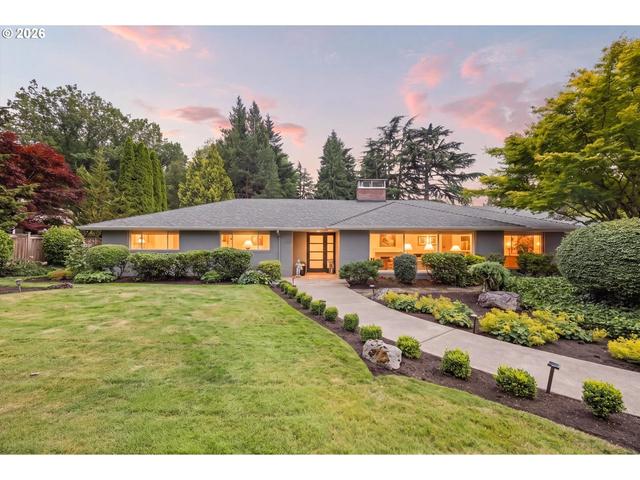 10640 SW Hawthorne Ln, Portland, OR 97225