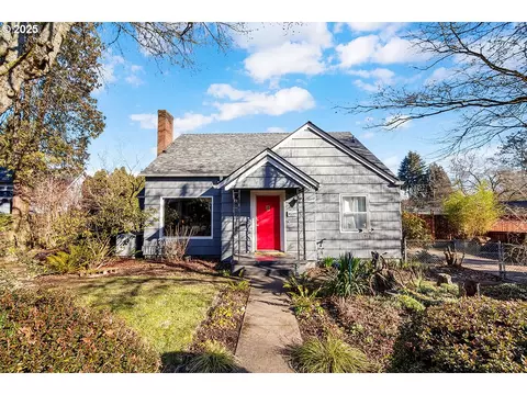 8345 N Fox St, Portland, OR 97203