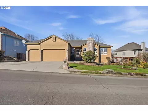 3857 SW Brittany Dr, Gresham, OR 97080