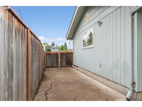 Exterior - 532 Warrington Ave, Eugene, OR 97404 photo 10 of 10