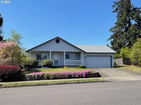 19319 Towercrest Dr, Oregon City, OR 97045