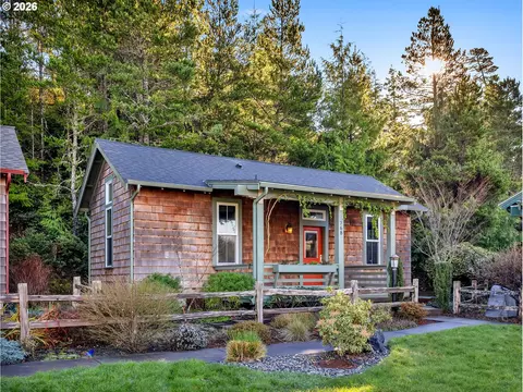 768 Dorcas Ln, Manzanita, OR 97130