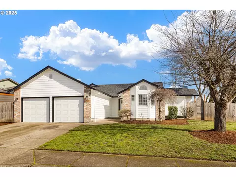 1187 S 45th St, Springfield, OR 97478