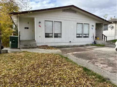 219221 NW 13th St, Pendleton, OR 97801