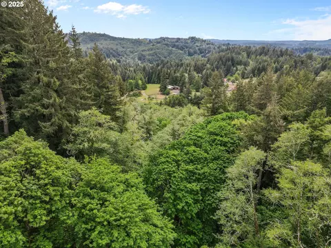 96042 Stock Slough Ln, Coos Bay, OR 97420