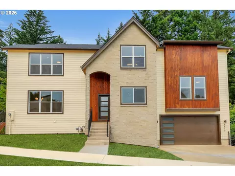 8819 SW 176th Ave, Beaverton, OR 97007
