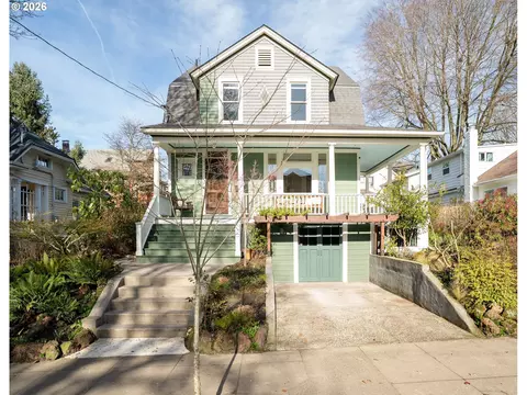 1523 SE Taylor St, Portland, OR 97214