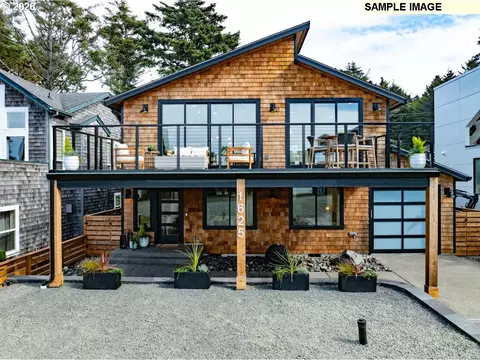 223 W Kenai St, Cannon Beach, OR 97110