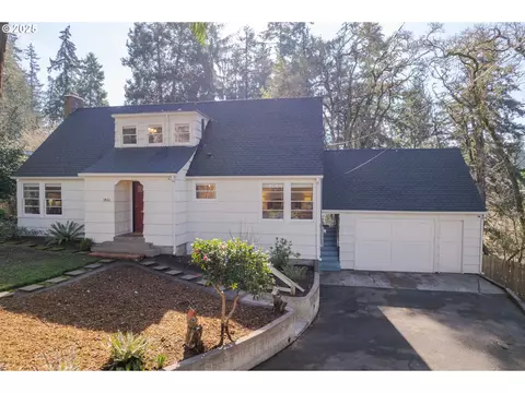 1450 E 27th Ave, Eugene, OR 97403