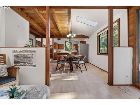 Dining - 2050 Mclean Blvd, Eugene, OR 97405 photo 4 of 4