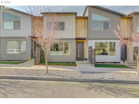 159 N 44th Pl, Ridgefield, WA 98642