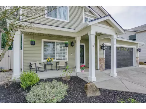 2301 NW 15th St, Battle Ground, WA 98604