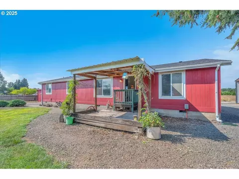 24843 S Blundell Rd, Canby, OR 97013