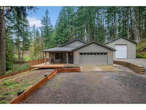 17120 S Seal Ct, Oregon City, OR 97045