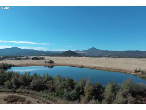 1631 E Antelope Rd, Eagle Point, OR 97524 photo 14
