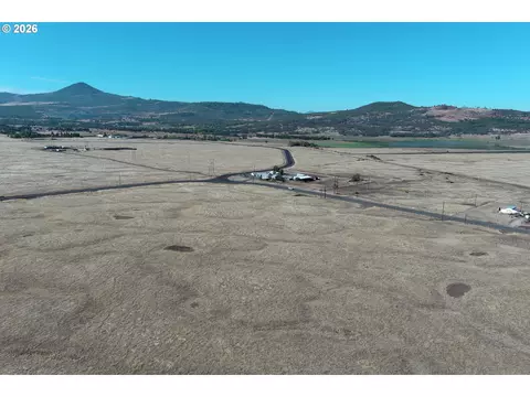 1631 E Antelope Rd, Eagle Point, OR 97524 photo 11