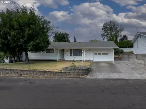 1018 W Murray Dr, The Dalles, OR 97058