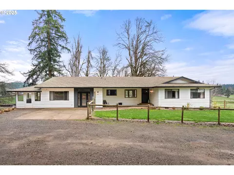 6020 Valley View Rd NE, Silverton, OR 97381