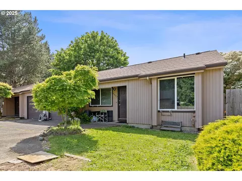 12230 SW 106th Dr, Tigard, OR 97223