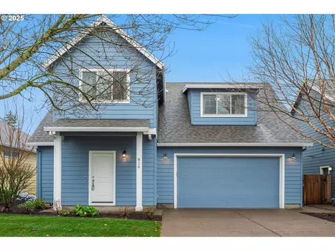 816 S Corinne Dr, Newberg, OR 97132