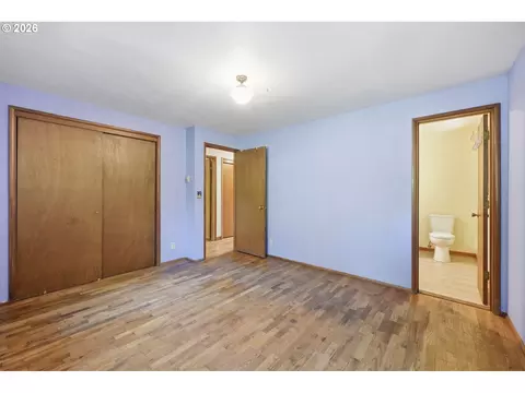 Bedroom - 4630 W Hillside Dr, Eugene, OR 97405 photo 2 of 2
