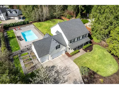 15801 NE 180th St, Brush Prairie, WA 98606
