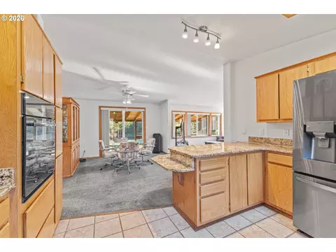 173 E Date St, Powers, OR 97466 photo 20