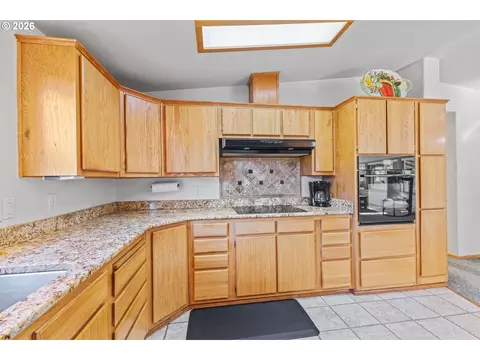 173 E Date St, Powers, OR 97466 photo 17