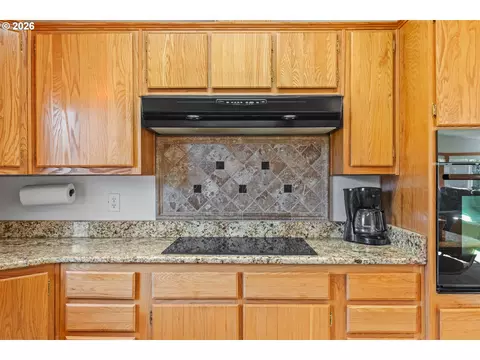173 E Date St, Powers, OR 97466 photo 21