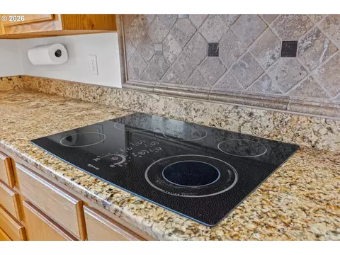 173 E Date St, Powers, OR 97466 photo 22