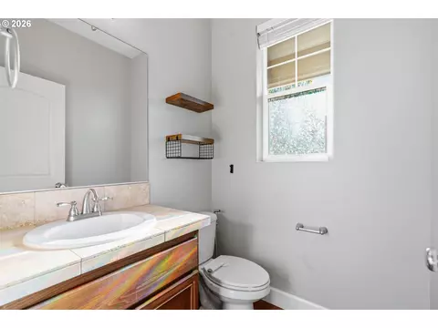 Bath - 19125 Dublin Ave, Sandy, OR 97055 photo 1 of 3