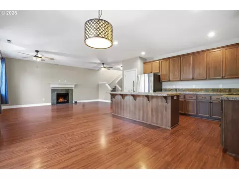 Living - 19125 Dublin Ave, Sandy, OR 97055 photo 6 of 6