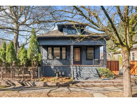 3033 SE 19th Ave, Portland, OR 97202