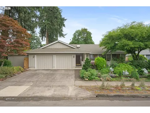 1814 Happy Ln, Eugene, OR 97401 photo 3
