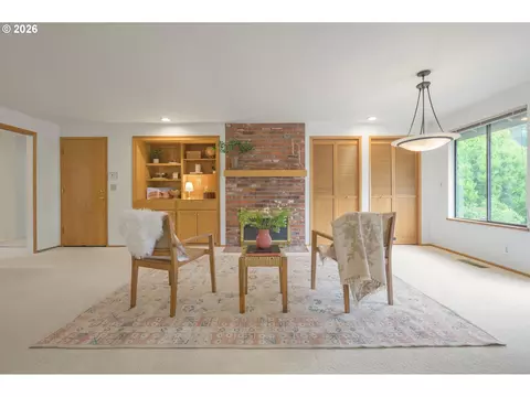 1814 Happy Ln, Eugene, OR 97401 photo 19