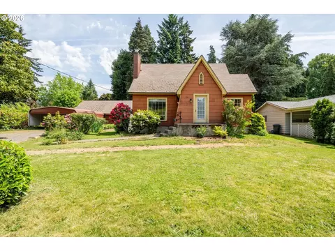Exterior - 725 Walnut Ave, Eugene, OR 97404 photo 11 of 11
