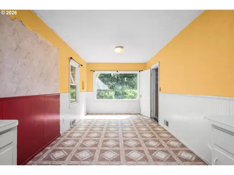 Other - 725 Walnut Ave, Eugene, OR 97404 photo 2 of 13