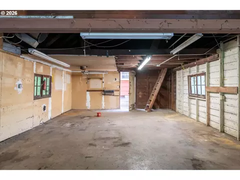 Other - 725 Walnut Ave, Eugene, OR 97404 photo 6 of 13