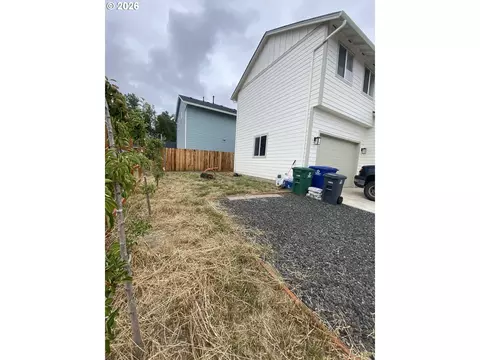 672 Parker Loop, Silverton, OR 97381 photo 19