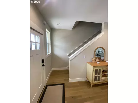 672 Parker Loop, Silverton, OR 97381 photo 7